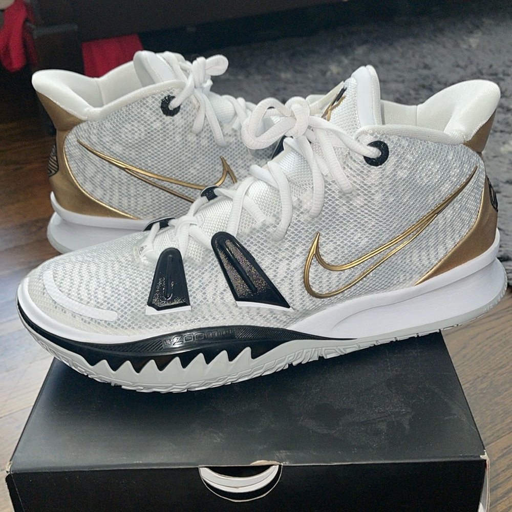 Nike Kyrie 7 NBA Final Rings sz 10 men